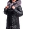 АРТИКУЛ: VK- 099 Черен Дълга кожена парка с качулка от ГОЯ Leather. Нов модел издължена кожена парка, изработена от качествена агнешка напа с гарнитура от лисица по качулката. Моделът е подплатен с олекотена термо вата, което го прави изключително комфортен за студените зимни дни. Якето има леко втален силует. Ципът  се  отваря в две посоки.