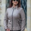 Дамско светло вталено кожено яке VK- A 3 от ГОЯ Leather. Нов втален модел за сезон пролет и есен. 100% естествена агнешка кожа в модерен бежов цвят.
