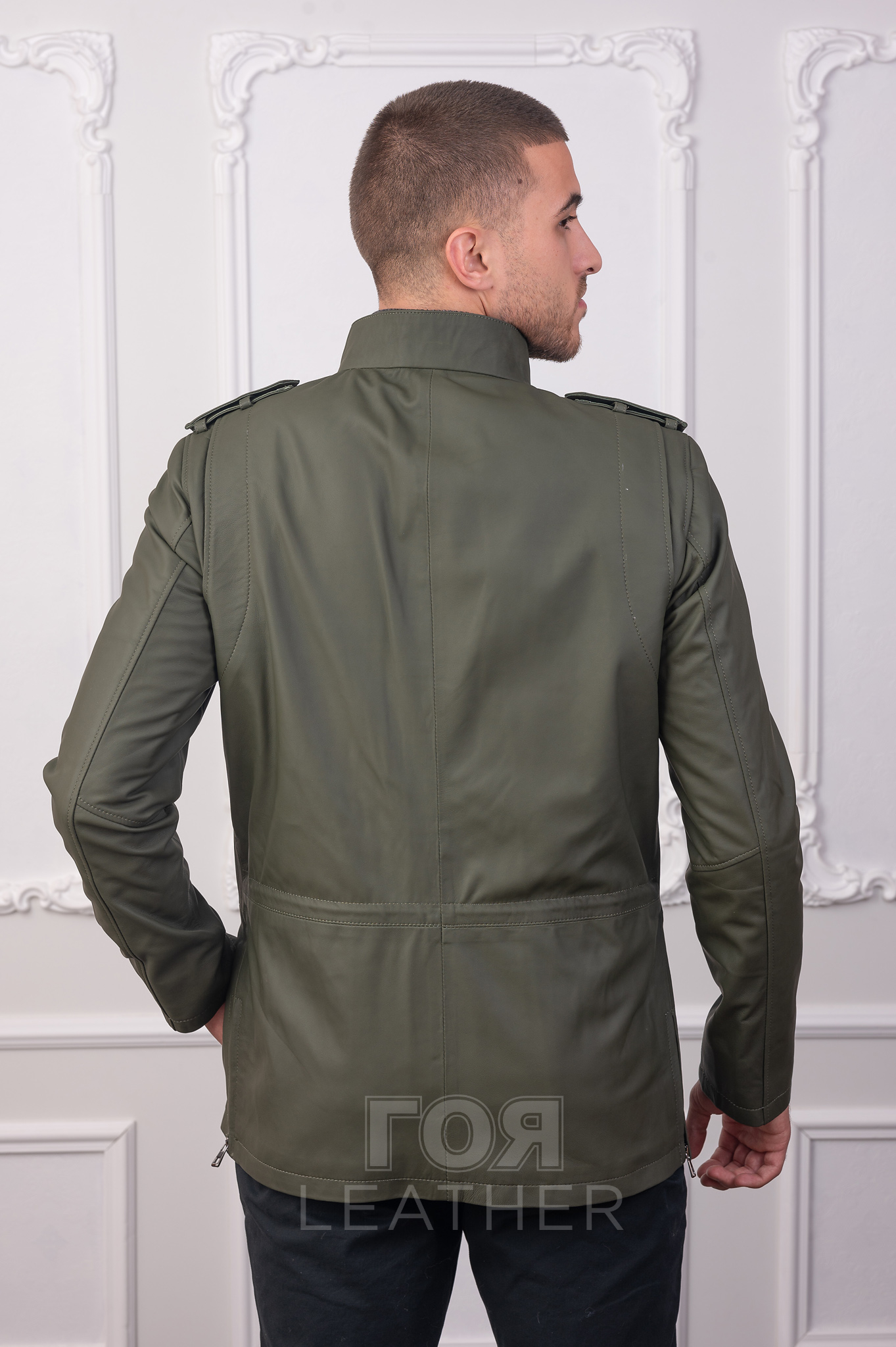 Кожено яке милитъри- зелено. Нов модел кожено яке в стил милитъри от ГОЯ Leather. Моделът е изработен от 100% естествена матова агнешка напа.