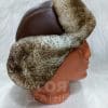 Кожена шапка ушанка от ГОЯ Leather. Изработена от агнешка напа в комбинация с агнешка тула. Моделът е подходящ и за мъже, и за жени.