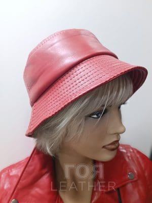 Дамска кожена шапка панамка. Дамска шапка панамка от ГОЯ Leather. Шапка-панамка изработена от 100% естествена кожа .