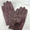 Мъжки шофьорски ръкавици в кафяво от ГОЯ Leather. Ръкавиците са изработени от 100% естествена агнешка напа.