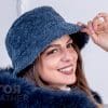 Дамска шапка панамка Дамска шапка модел панамка. Шапка панамка от ГОЯ Leather. Модел изработен от 100% естествена кожа.