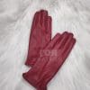 Дамски ръкавици от ГОЯ Leather. Дамски ръкавици. Моделът е изработен от мека и финна агнешка напа с поларен хастар овътре. 100% естествена кожа