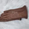 Дамски ръкавици от ГОЯ Leather. Дамски ръкавици. Моделът е изработен от мека и финна агнешка напа с поларен хастар овътре. 100% естествена кожа