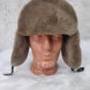 Кожена шапка ушанка от ГОЯ Leather. Моделът е изработен от агнешка лицева кожа и агнешка тула. 100% естествена кожа. Зимна шапка с ватиран хастар.