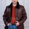 Мъжки стилен кожух от ГОЯ Leather. Нов модел кожух изработен от релефна агнешка лицева кожа и тула. Комбинирано закопчаване цип и каси. Моделът е с дължина покриваща класическо сако. 100% естествена кожа.