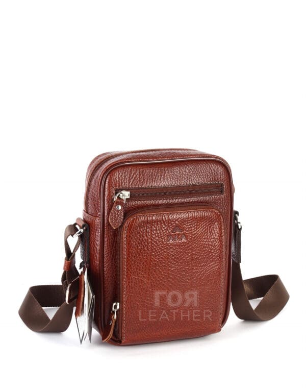 Кожена чанта за рамо модел-328 от ГОЯ Leatner. 100% естествена кожа. Нов модел мъжка кожена чанта.