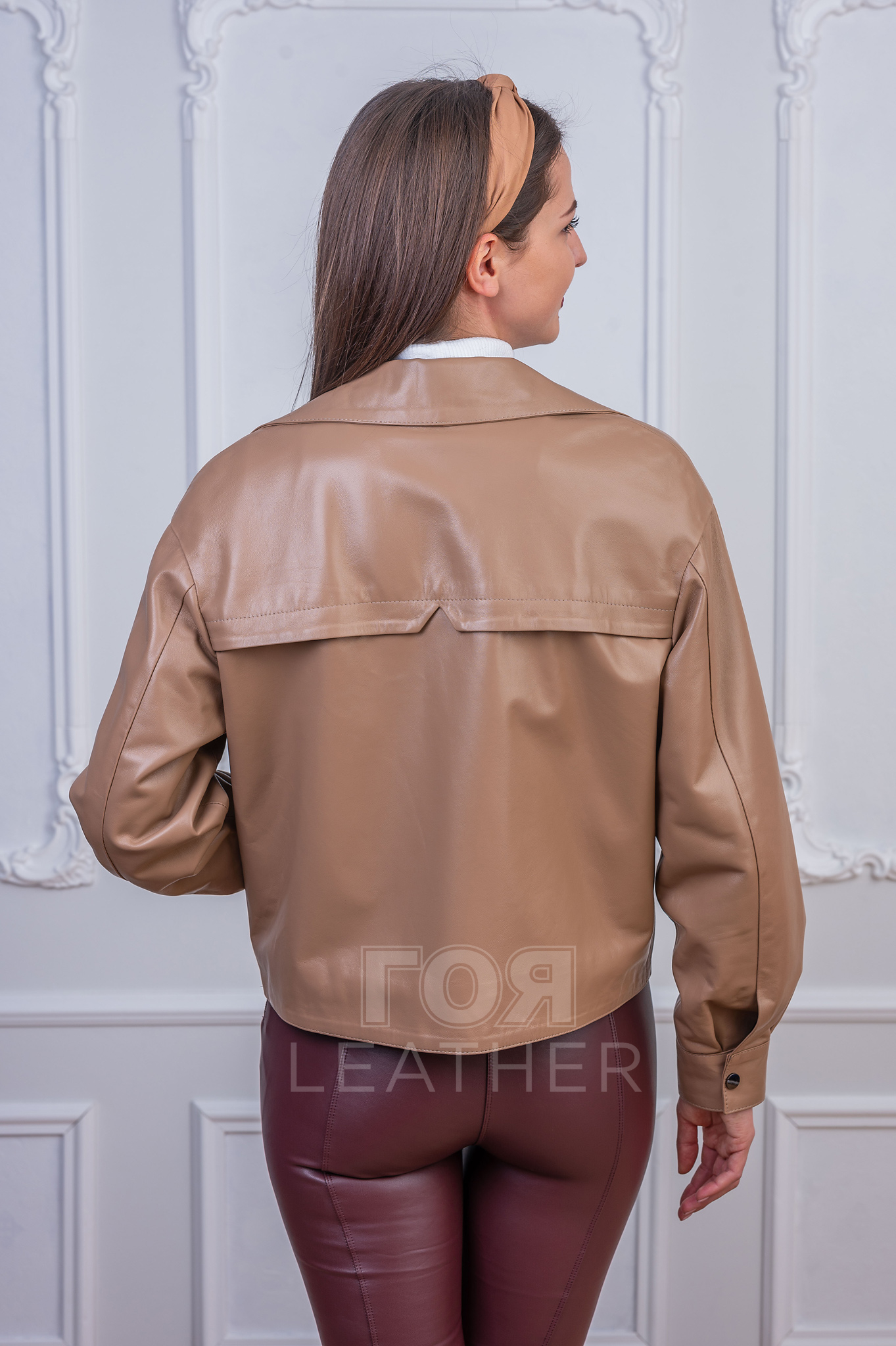 Дамско късо кожено яке оверсайз. Нов модел от ГОЯ Leather в стил оверсайз. Къс модел със свободна койка подходящо за сезон пролет-есен.
