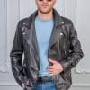 Мъжко кожено кожено яке байкер от ГОЯ Leather. Модел изработен от мека агнешка напа в класическа кройка стил байкер.