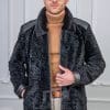 Мъжко луксозно яке от агнешки мутон. Ново предложение от ГОЯ Leather луксозно кожено яке. Моделът е изработен от висококачествен агнешки мутон с яка от норка.