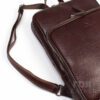Кожена раница модел AKA- 905 от ГОЯ Leather 38см -27см - 9см Характеристики на кожената раница: Могат да използват мъже и жени Отпред има голям джоб с цип Отзад има отделение с цип Има двойни презрамки От вътрешната страна има отделение с цип Презрамката за рамо е регулируема Има защитно отделение и джоб от вътрешната страна Моделът е от естествена телешка кожа и е на марката AKA.