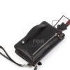 Кожената чанта модел AKA- 364 от ГОЯ Leather. Размери на кожената чанта модел AKA- 364 22см - 14см Характеристики на кожената чанта Могат да използват мъже и жени -Преносим модел с ръка и презрамка -Има джоб с цип отпред -Има джоб с цип на гърба -Има 2 капси с цип от вътрешната страна -Има 2 големи отделения отвътре - Презрамката за рамо е регулируема - Има къса презрамка Моделът е от естествена телешка кожа и е на марката AKA.