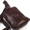 Кожена чанта за рамо модел- 205. Нов модел кожена от ГОЯ Leather, изработена от100% естествена телешка кожа. Размери на чантата за през рамо: 26см - 16см - 6см Характеристики на чантата за рамо: Има джоб с цип отпред Има джоб с капак отпред Има голямо отделение с цип Предният капак е магнитен Презрамката за рамо е регулируема Моделът е от естествена телешка кожа и е на марката AKA.